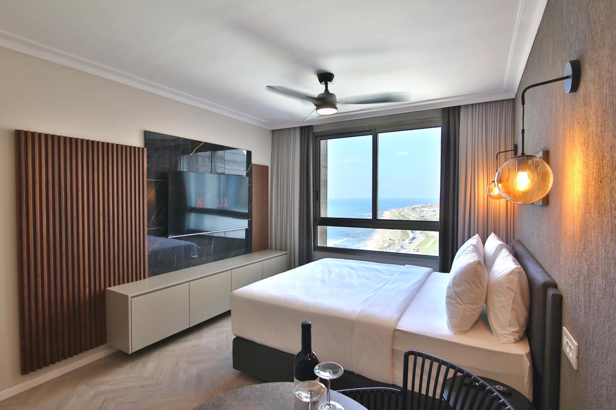Luxury Suites By Notaly Ariel - Carmel Beach Haifa Kültér fotó