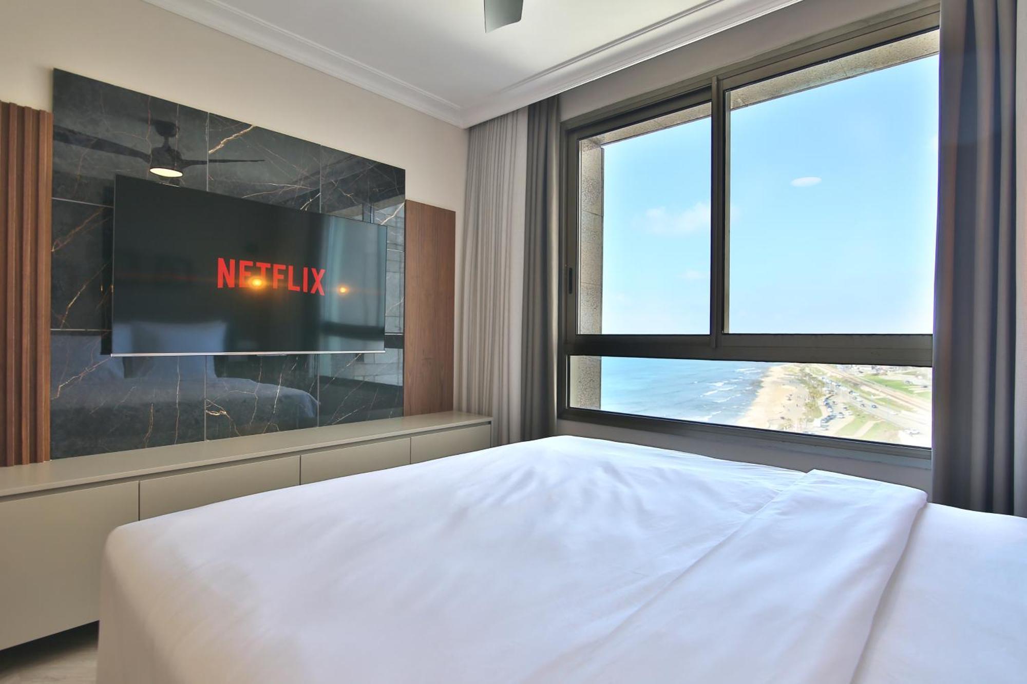 Luxury Suites By Notaly Ariel - Carmel Beach Haifa Kültér fotó